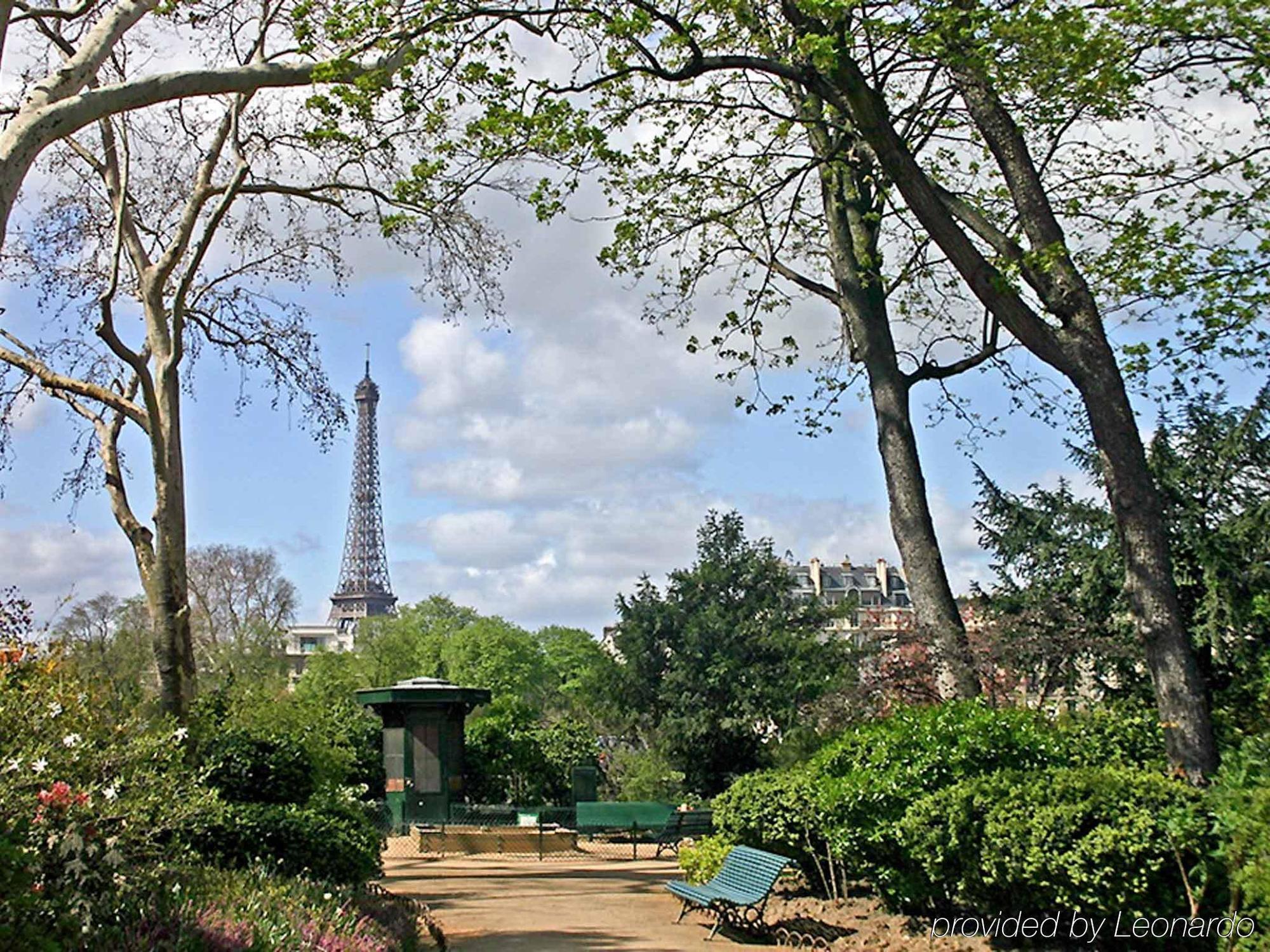Mercure Paris 3*